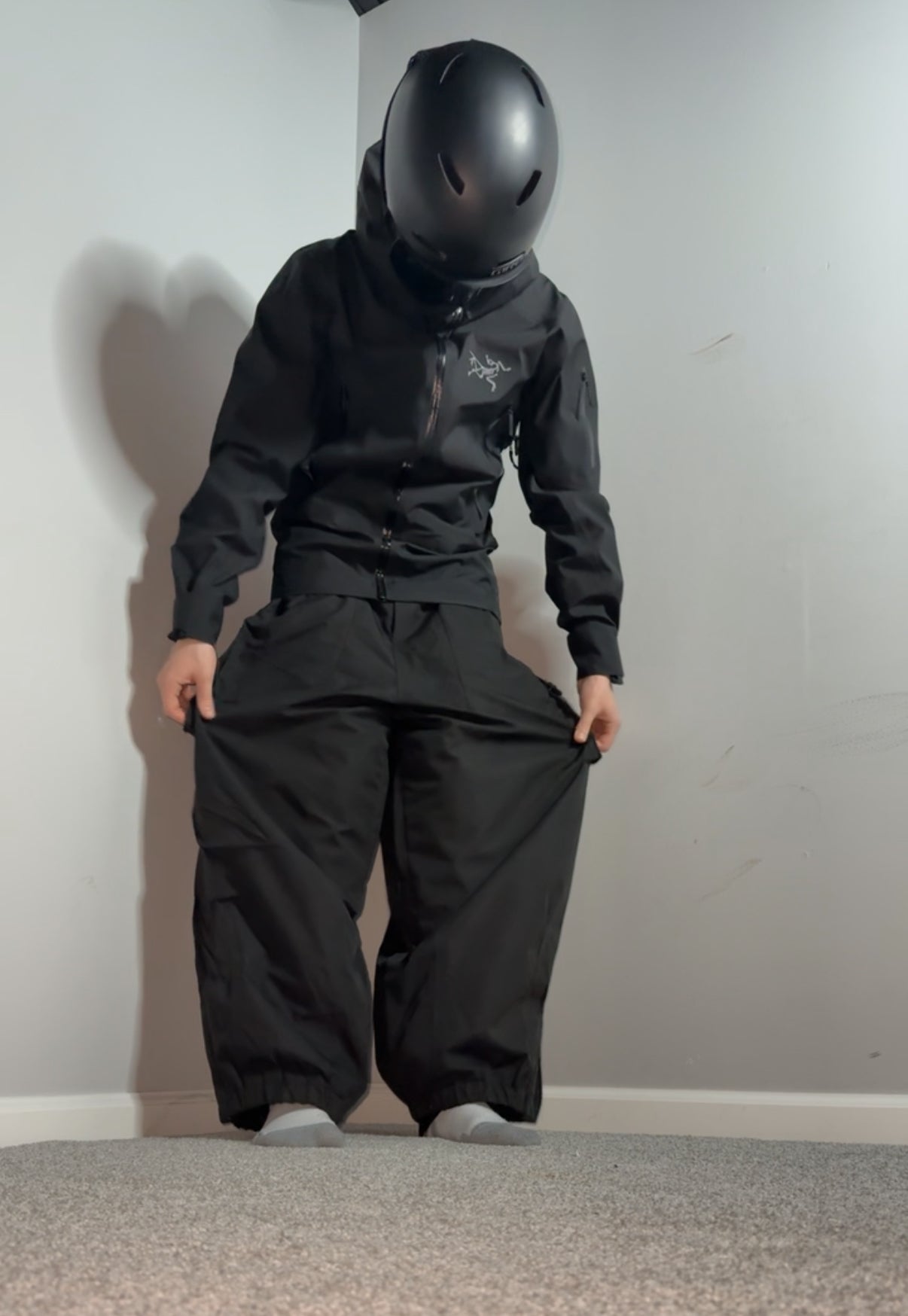 Black Reflective Logo Baggy Snow pants