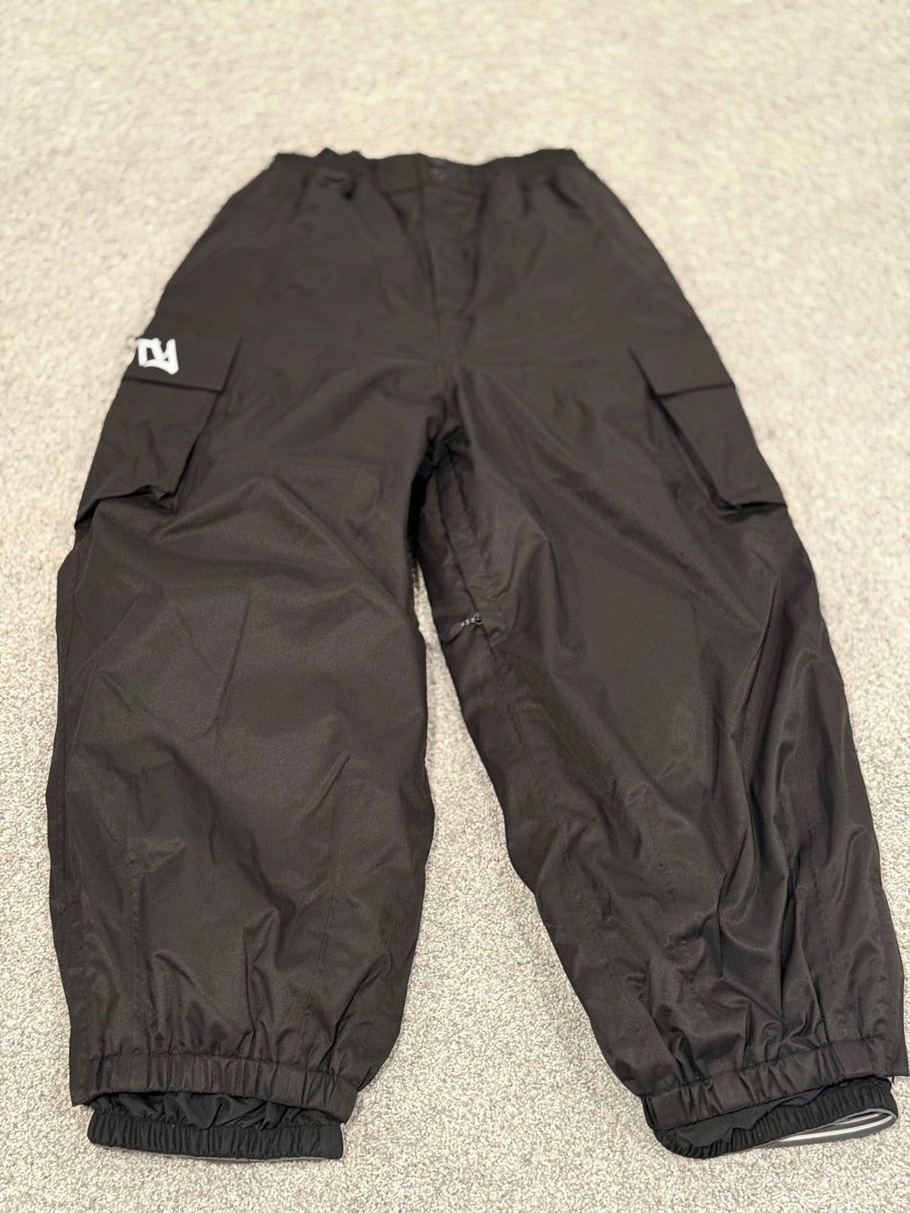Black Reflective Logo Baggy Snow pants